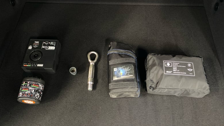 BMW 2 Series 225e xDrive Luxury 5dr DCT Hatchback